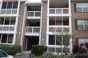 10200 Gandy Blvd N, Saint Petersburg, FL 33702 - Photo 1