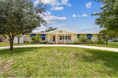 1300 N Farragut Drive N, Saint Petersburg, FL 33710 - Photo 1