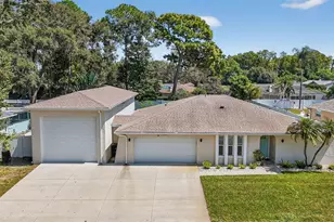 3267 Fox Hill Dr, Clearwater, FL 33761 - Photo 1