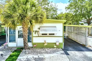 800 Chesapeake Dr, Tarpon Springs, FL 34689 - Photo 1