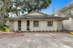 5412 Central Ave, Saint Petersburg, FL 33707 - Photo 1