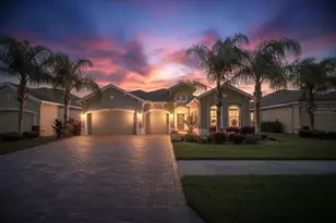 1724 Pacific Dunes Dr, Sun City Center, FL 33573 - Photo 1