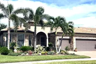 5872 Snowy Egret Dr, Sarasota, FL 34238 - Photo 1