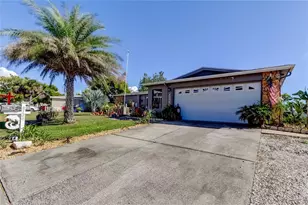 8520 Newton Dr, Port Richey, FL 34668 - Photo 1