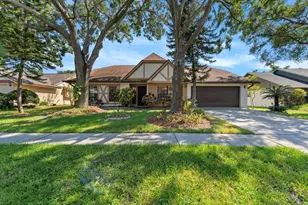 15013 Redcliff Dr, Tampa, FL 33625 - Photo 1