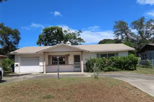 802 13th Ave SW, Largo, FL 33770 - Photo 1
