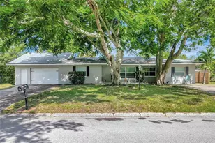 1700 Scott St, Clearwater, FL 33755 - Photo 1