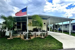 35012 Dale Ave, Zephyrhills, FL 33541 - Photo 1