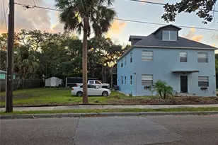 101 W Lemon St, Tarpon Springs, FL 34689 - Photo 1