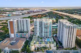 450 Knights Run Ave, Tampa, FL 33602 - Photo 1