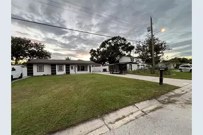 7608 Lakeside Boulevard, Tampa, FL 33614 - Photo 1