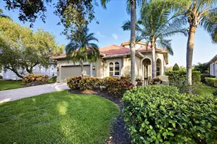 9773 Sago Point Dr, Seminole, FL 33777 - Photo 1