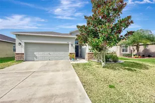 928 Meadow Glade Dr, Ruskin, FL 33570 - Photo 1