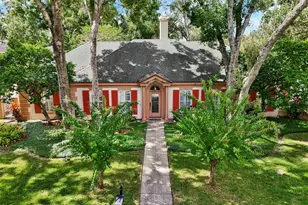 2601 Merida Ln, Tampa, FL 33618 - Photo 1