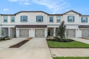 10120 Trumpet Honeysuckle Wy, San Antonio, FL 33576 - Photo 1