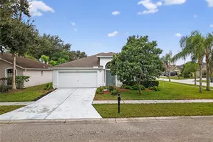 2913 Butterfly Landing Dr, Land O Lakes, FL 34638 - Photo 1