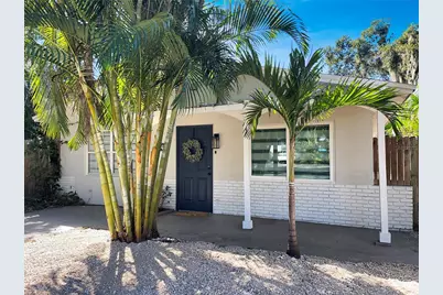 2409 50th Street S, Gulfport, FL 33707 - Photo 1