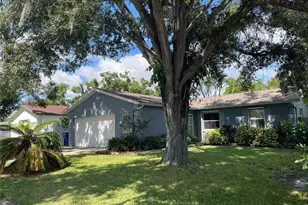 11301 80th Ave, Seminole, FL 33772 - Photo 1