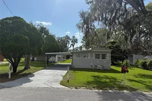 5102 Hill Dr, Zephyrhills, FL 33542 - Photo 1
