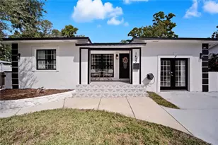 1433 27th Ave S, Saint Petersburg, FL 33705 - Photo 1