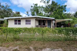 926 E 120th Ave, Tampa, FL 33612 - Photo 1