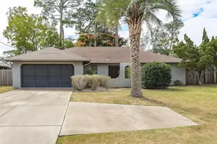 9556 Horizon Dr, Spring Hill, FL 34608 - Photo 1