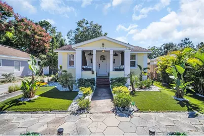 1022 10th Avenue N, Saint Petersburg, FL 33705 - Photo 1