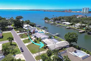 6747 28th St S, Saint Petersburg, FL 33712 - Photo 1