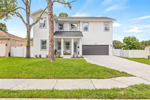 1405 50th Ave N, Saint Petersburg, FL 33703 - Photo 1
