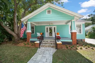 915 Pine St, Clearwater, FL 33756 - Photo 1