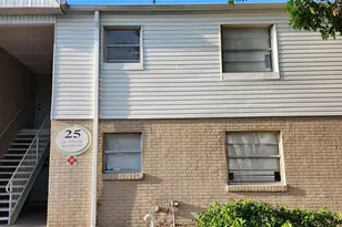 7210 N Manhattan Ave, Tampa, FL 33614 - Photo 1