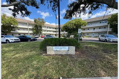 2440 World Parkway Boulevard #60, Clearwater, FL 33763 - Photo 1