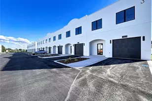 4364 Cambio Gdns Ct, Tampa, FL 33610 - Photo 1