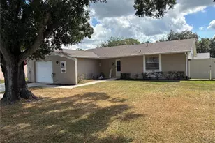 2015 Woodbridge Ln, Lakeland, FL 33813 - Photo 1