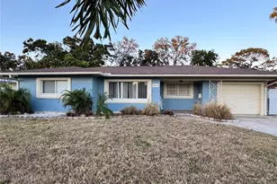 6637 Poinsettia Ave S, Saint Petersburg, FL 33707 - Photo 1