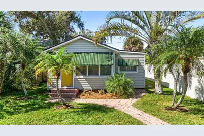 2925 Clinton Street S, Gulfport, FL 33707 - Photo 1