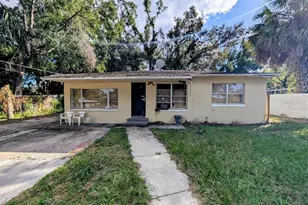 303 E Hollywood St, Tampa, FL 33604 - Photo 1