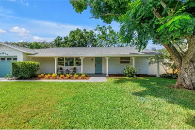 6161 35th Avenue N, Saint Petersburg, FL 33710 - Photo 1