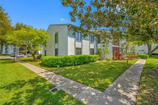 1345 Pine Ridge Cir E, Tarpon Springs, FL 34688 - Photo 1