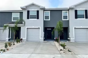 34328 Redwood Dawn Ln, Wesley Chapel, FL 33543 - Photo 1