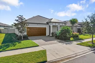 31707 Magna Gulf Loop, San Antonio, FL 33576 - Photo 1