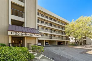 1728 Golf View Dr, Tarpon Springs, FL 34689 - Photo 1