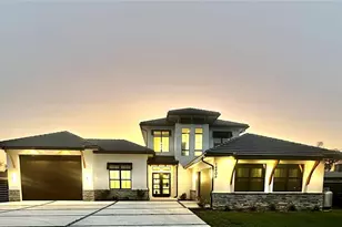 14906 N Rome Ave, Tampa, FL 33613 - Photo 1