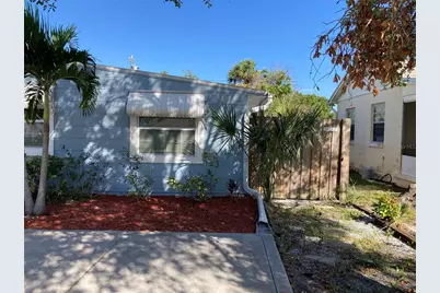 5609 1/2 Tangerine Avenue S, Gulfport, FL 33707 - Photo 1