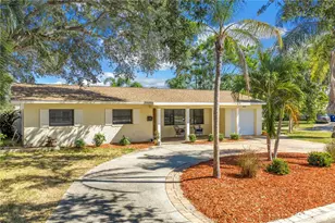 2601 64th Way N, Saint Petersburg, FL 33710 - Photo 1
