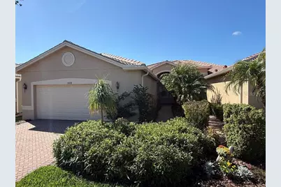 15858 Aurora Lake Circle, Wimauma, FL 33598 - Photo 1