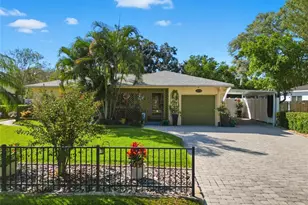 10310 N Oakleaf Ave, Tampa, FL 33612 - Photo 1