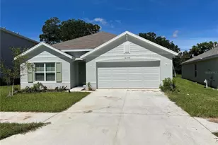 36308 Spanish Rose Dr, Dade City, FL 33525 - Photo 1