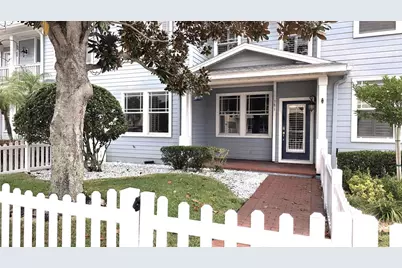 381 1st Avenue SW, Largo, FL 33770 - Photo 1