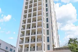 126 4th Ave NE, Saint Petersburg, FL 33701 - Photo 1